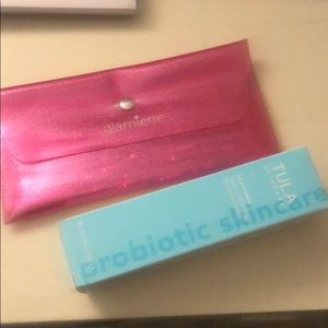 Tula and makeup brushes